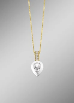 Anhänger mit Brillanten und Diamanten