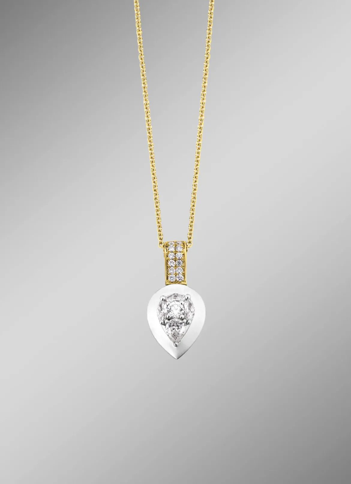 Anhänger mit Brillanten und Diamanten