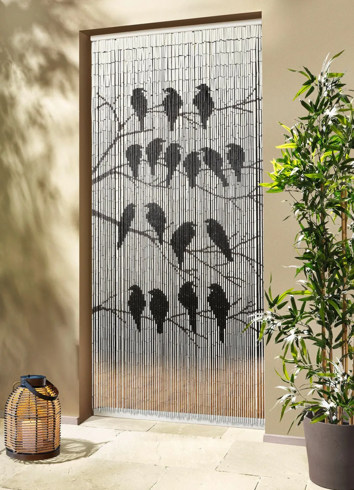 Bambusvorhang mit Vogelmotiv
