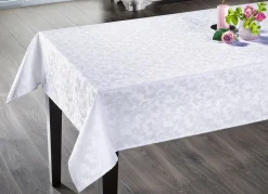 Bügelfreie Tischdecke mit Fleckschutz-Ausrüstung