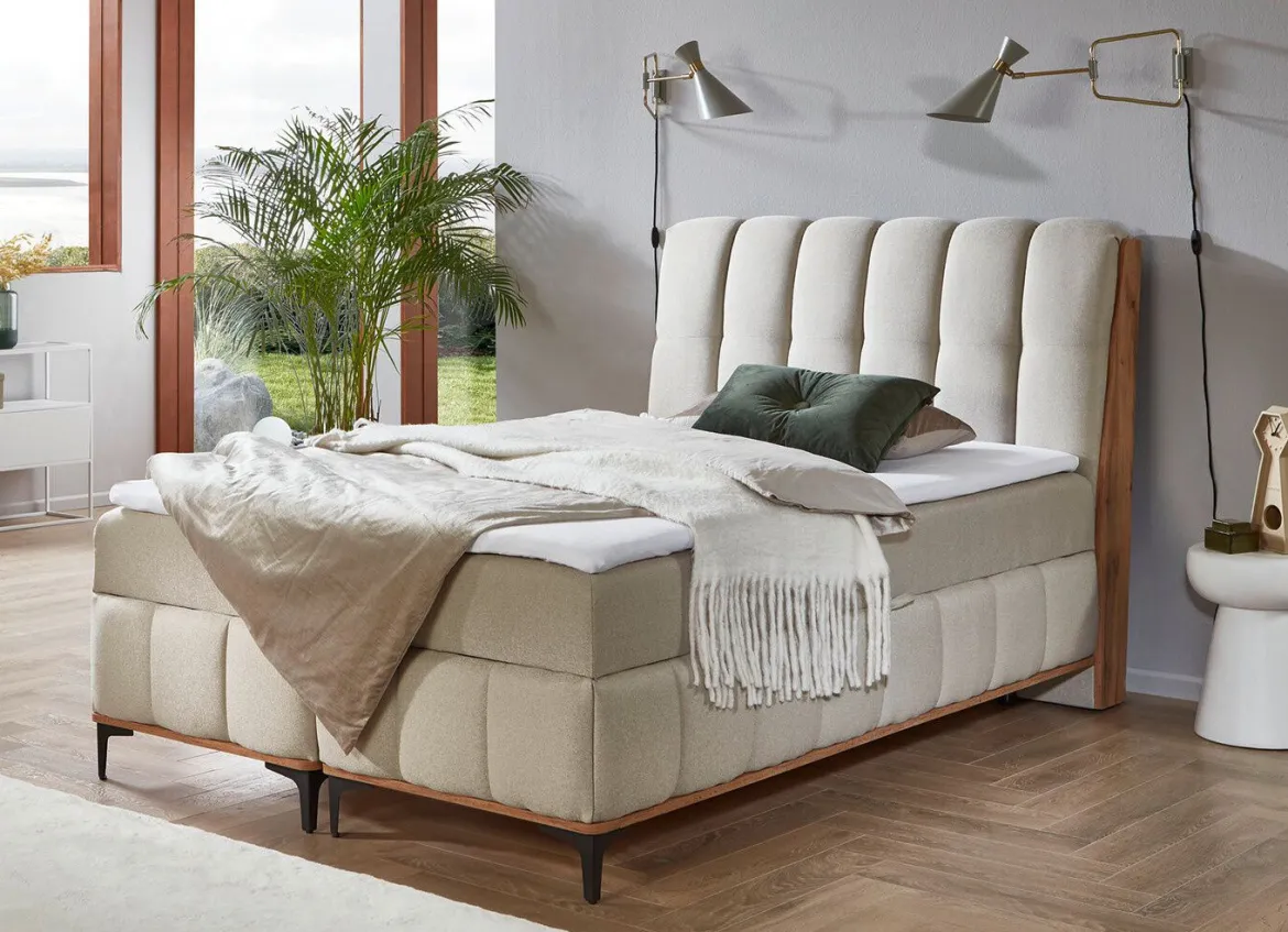 Boxspringbett mit Bettkästen und Kaltschaum-Topper