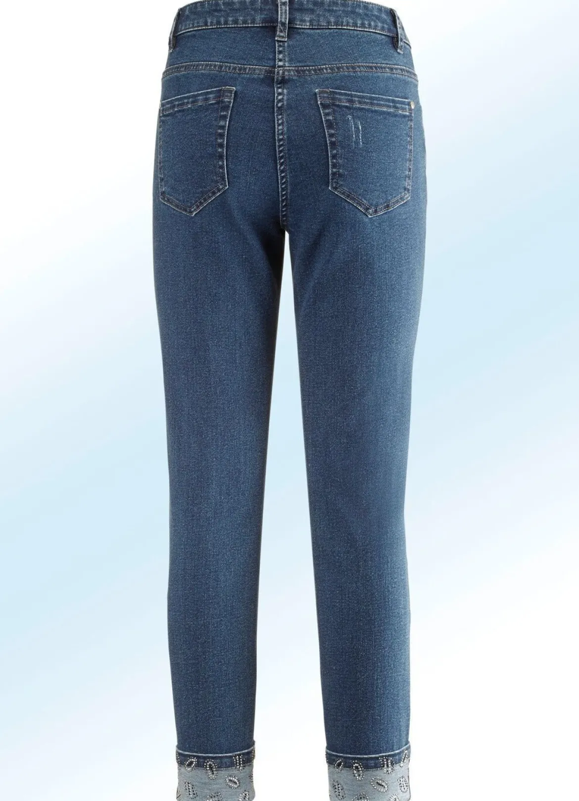 Edel-Jeans in 7/8-Länge mit hübschem Glitzersteinchenbesatz