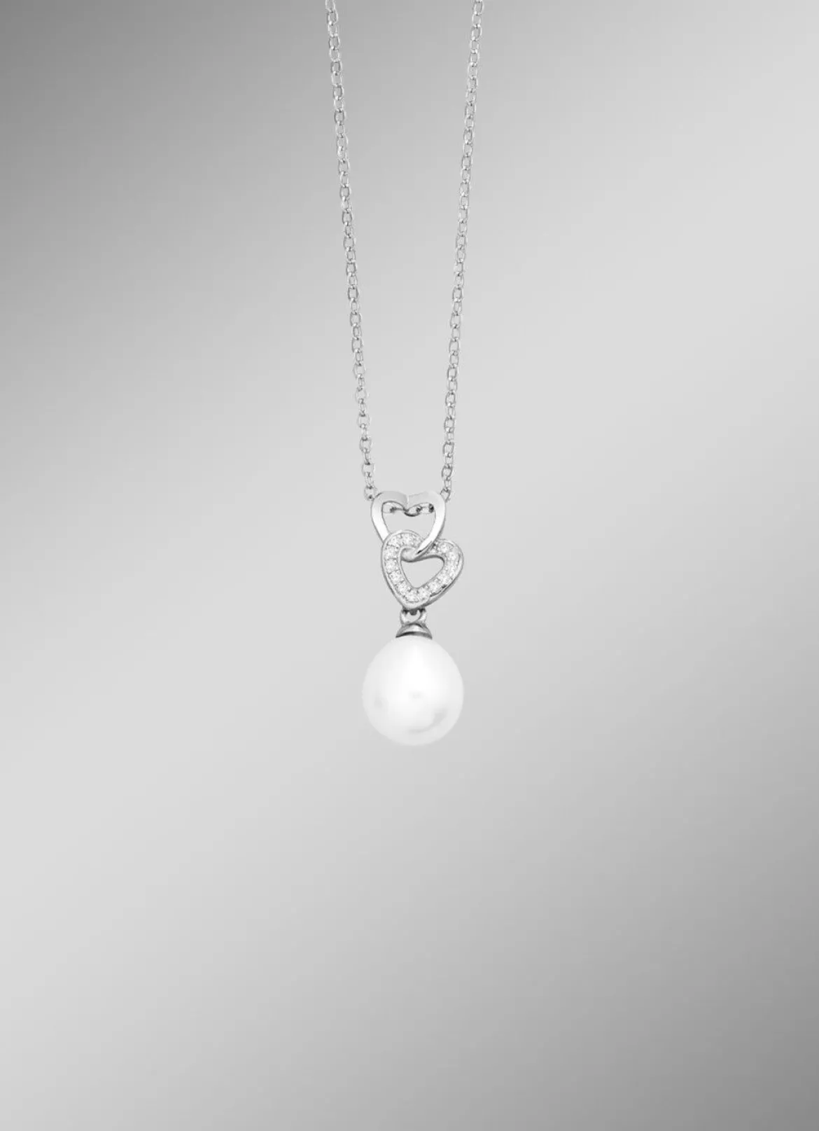 Ein Symbol der Liebe – Herz-Anhänger aus Silber