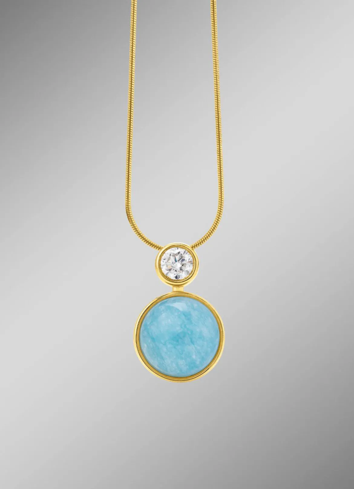 Elegante Raffinesse: Anhänger mit echtem, blauem Chalcedon