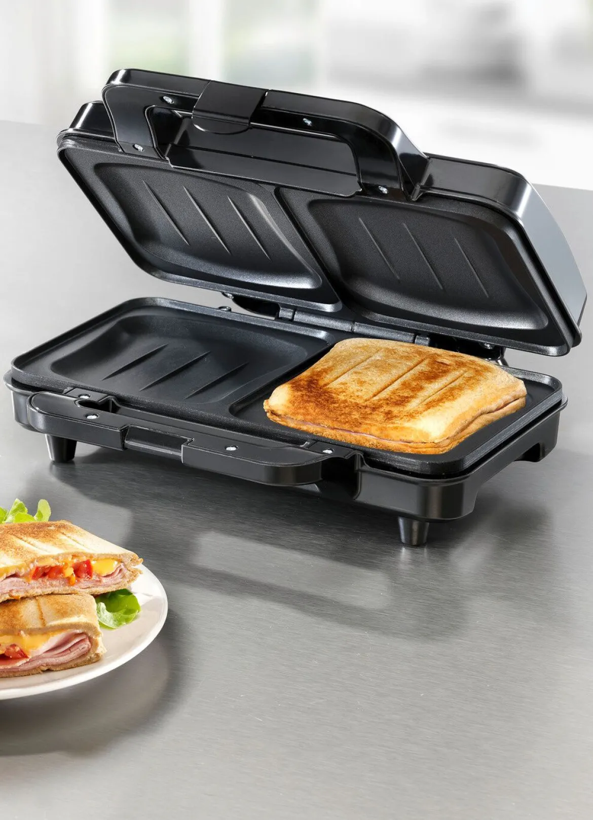 Emerio Sandwichmaker für den leckeren Snack zwischendurch