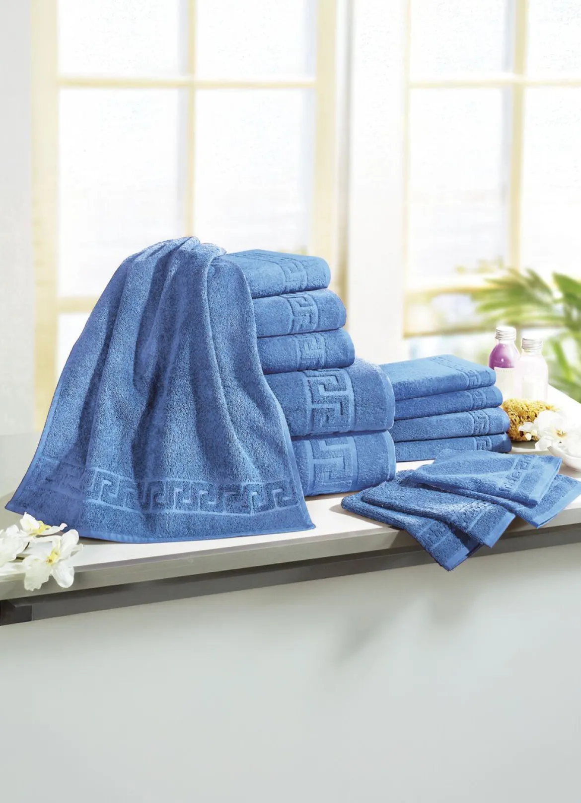 Frottierserie mit Mäander-Jacquard-Struktur