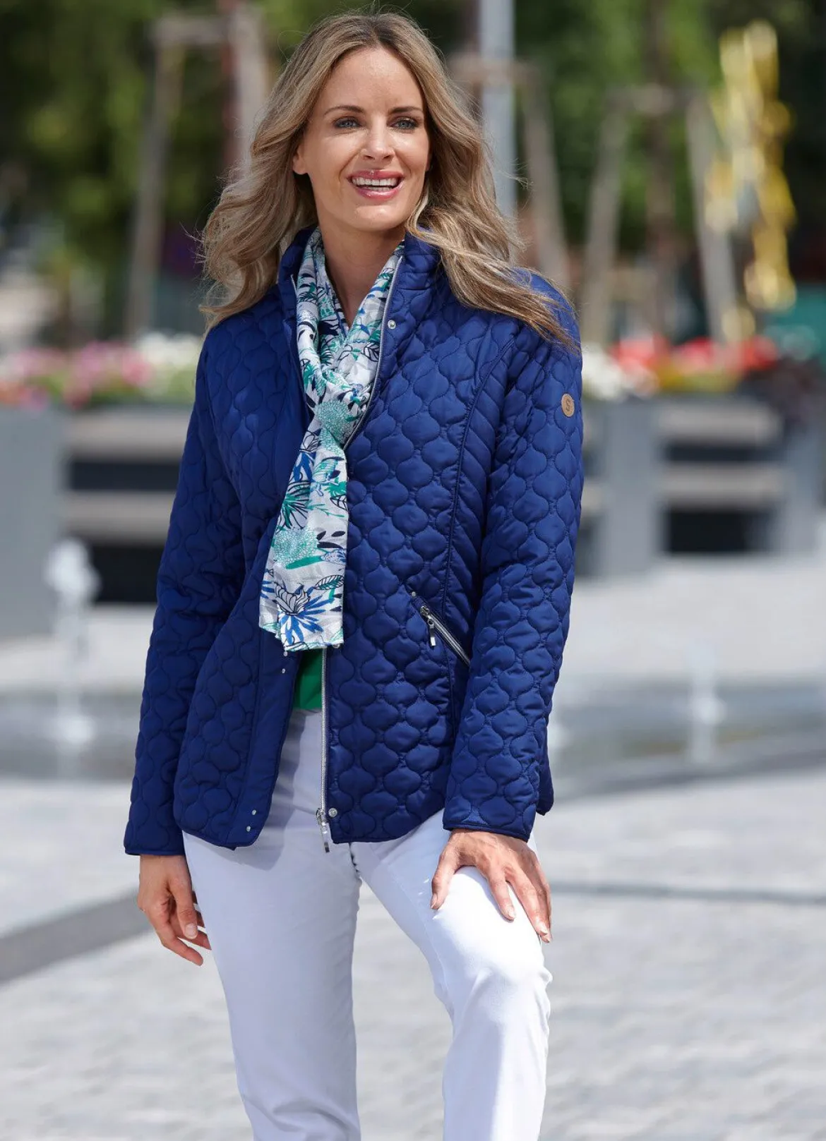 Funktionsjacke mit interessantem Stepp