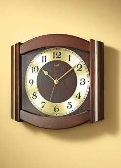Funk-Wanduhr aus massivem Holz