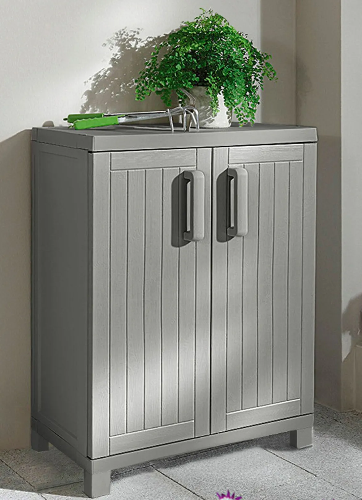 Geräteschrank für innen und außen