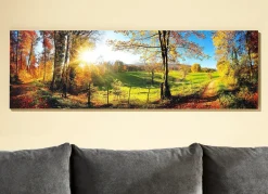 Hochwertige Kunstdruck „Zauberhafte Landschaft im Herbst“