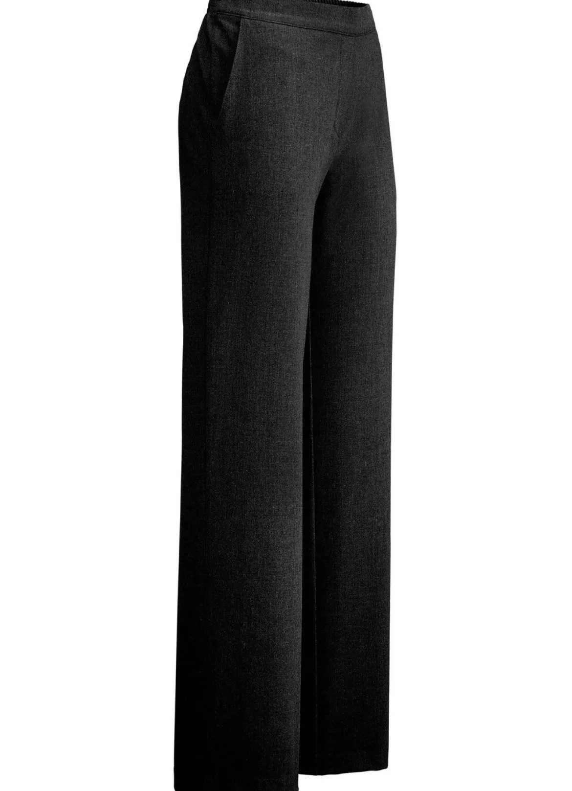 Hose in modischer Weite