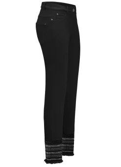 Hose mit aufwendiger Stickerei im Ethno-Stil