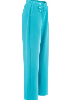 Hose mit dekorativen Zierknöpfen