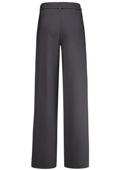 Hose mit Kellerfalten