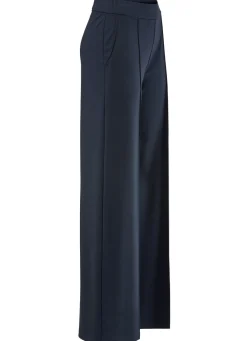 Hose mit streckenden Biesen