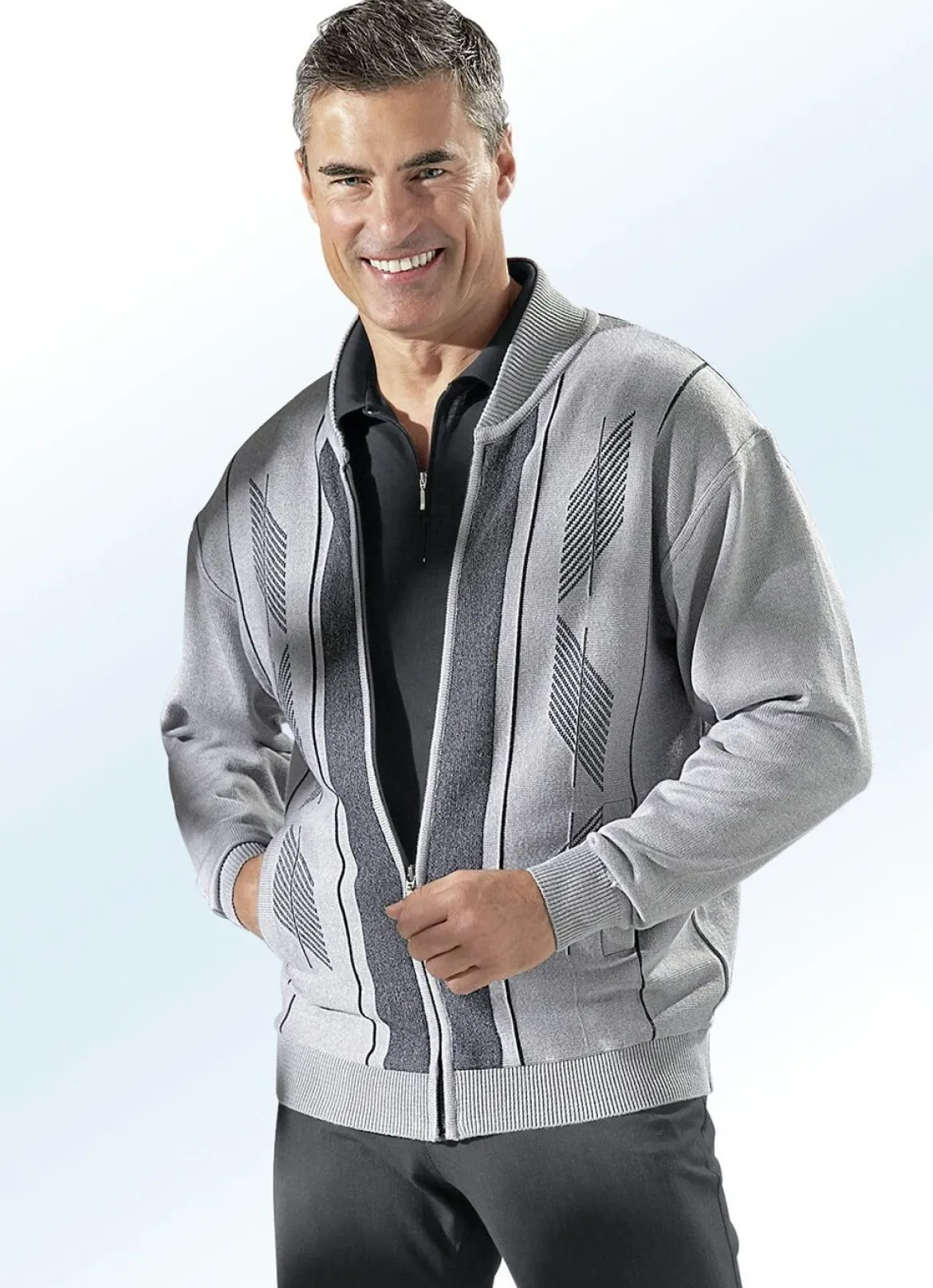 Jacke mit seitlichen Schubtaschen