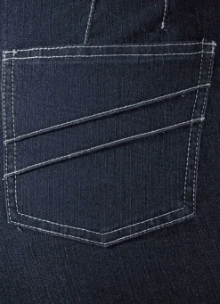 Jeans mit figurgünstiger Teilungsnaht