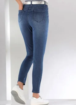 Jeans mit floralen Lochstickereien und Strasssteinchen