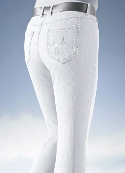 Jeans mit Strasssteinchen