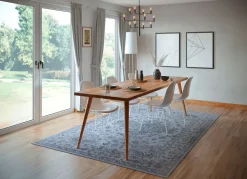 Klassischer Teppich mit schönen Ornamenten