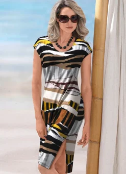 Kleid mit überschnittenen Ärmeln