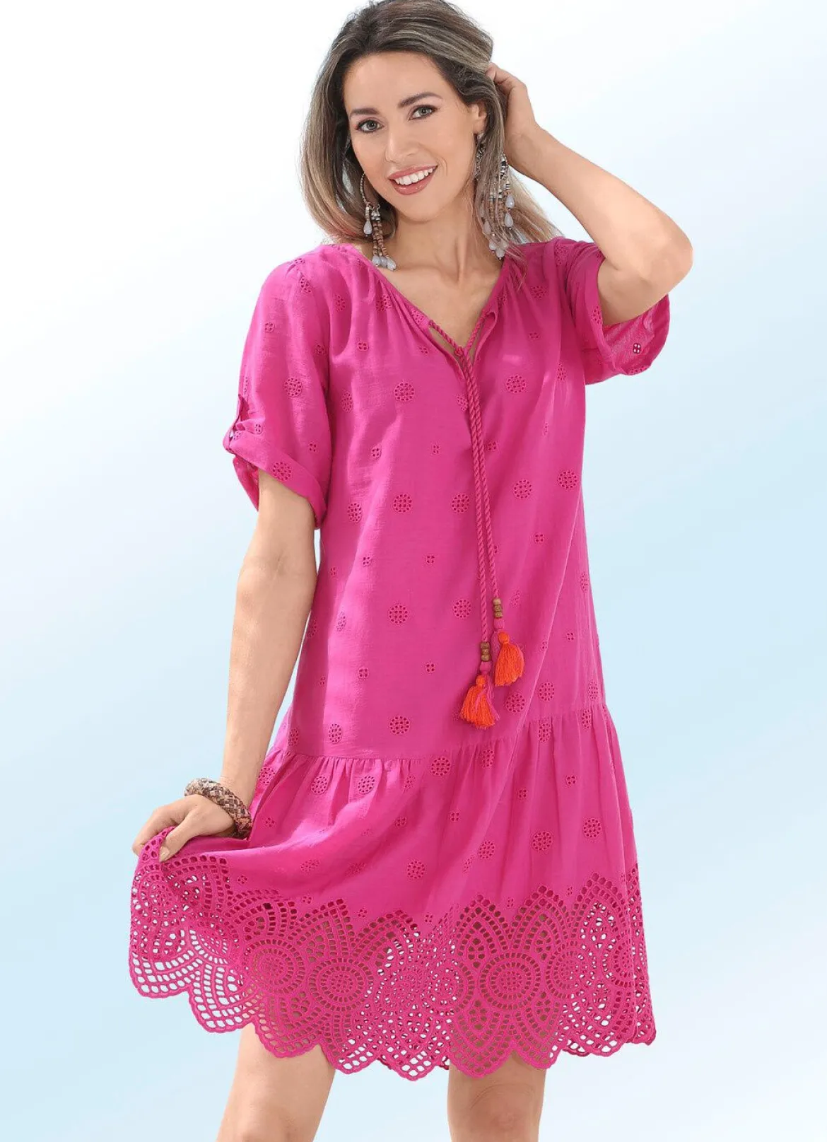 Kleid mit Lochstickerei, aus reiner Baumwolle