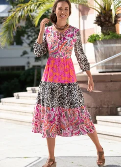 Kleid mit Stufen-Volants