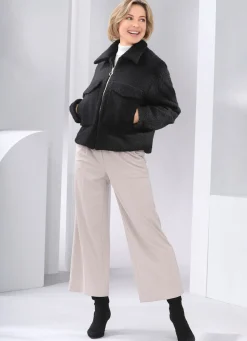 Kurzjacke aus feinem Bouclé