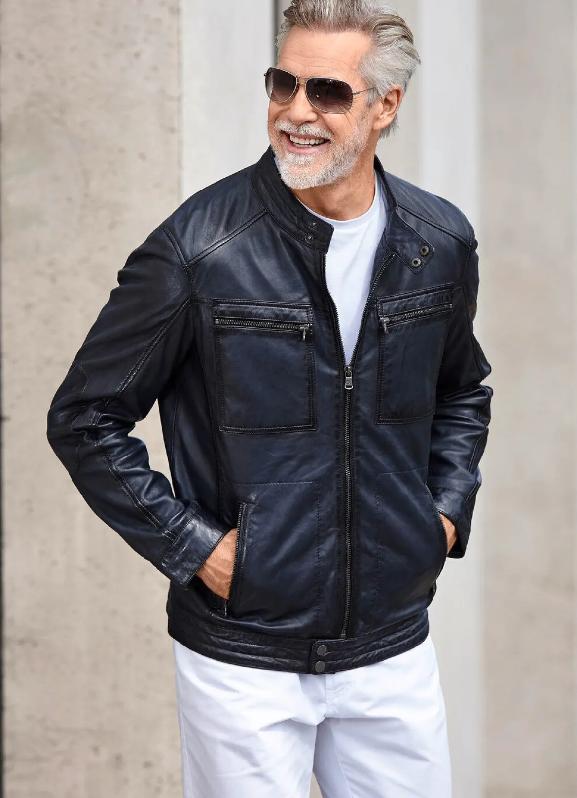 Lederkurzjacke mit Brusttaschen