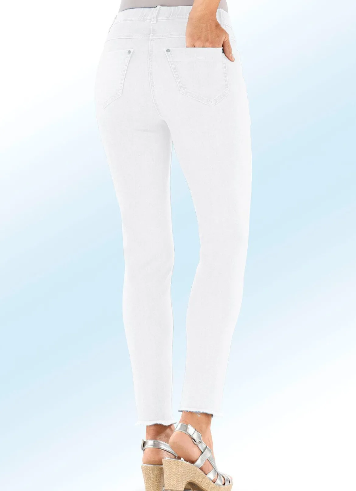 Magic-Jeans mit angesagtem Fransensaum