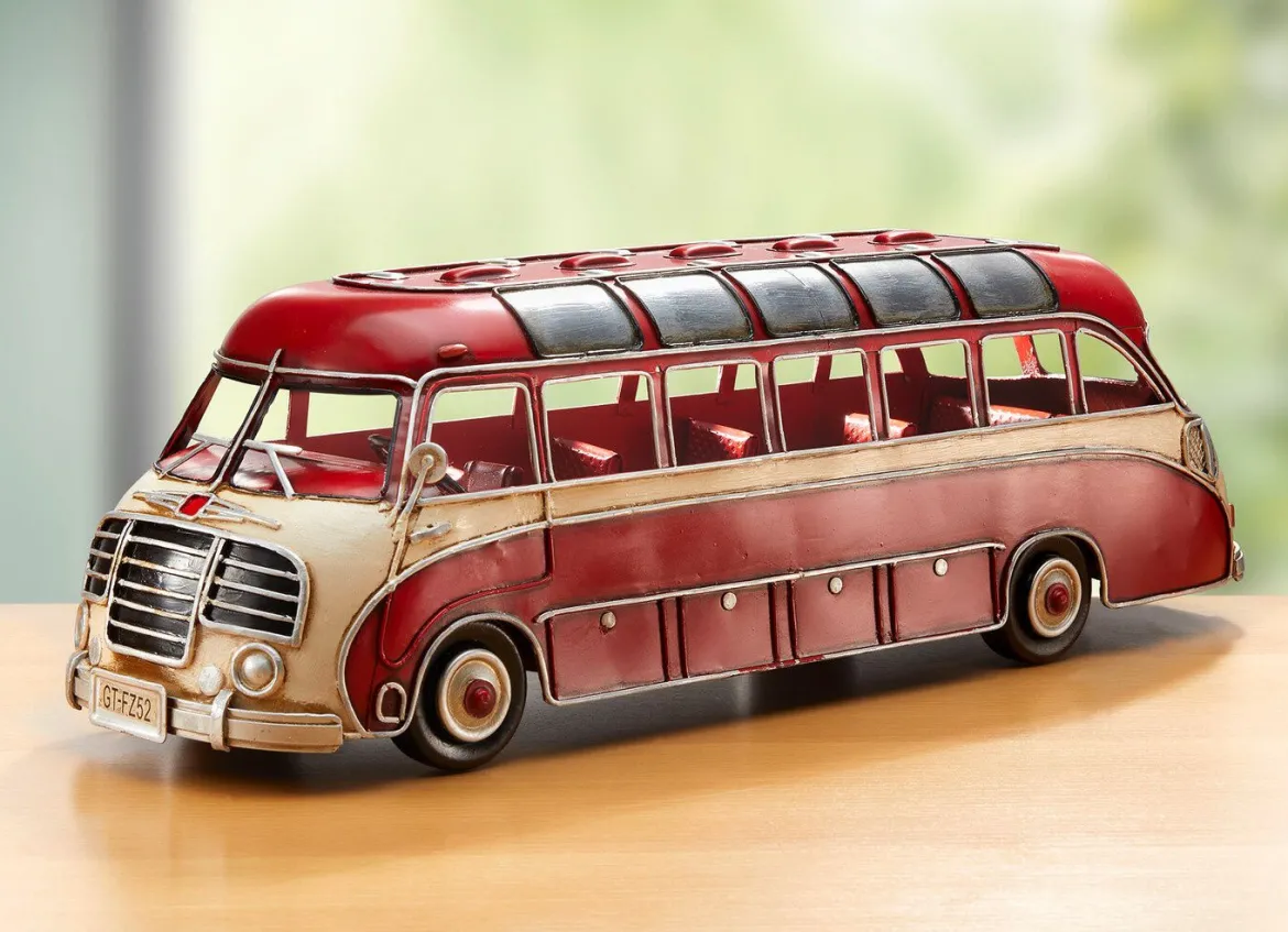 Nostalgischer Setra-Bus der 1950er-Jahre