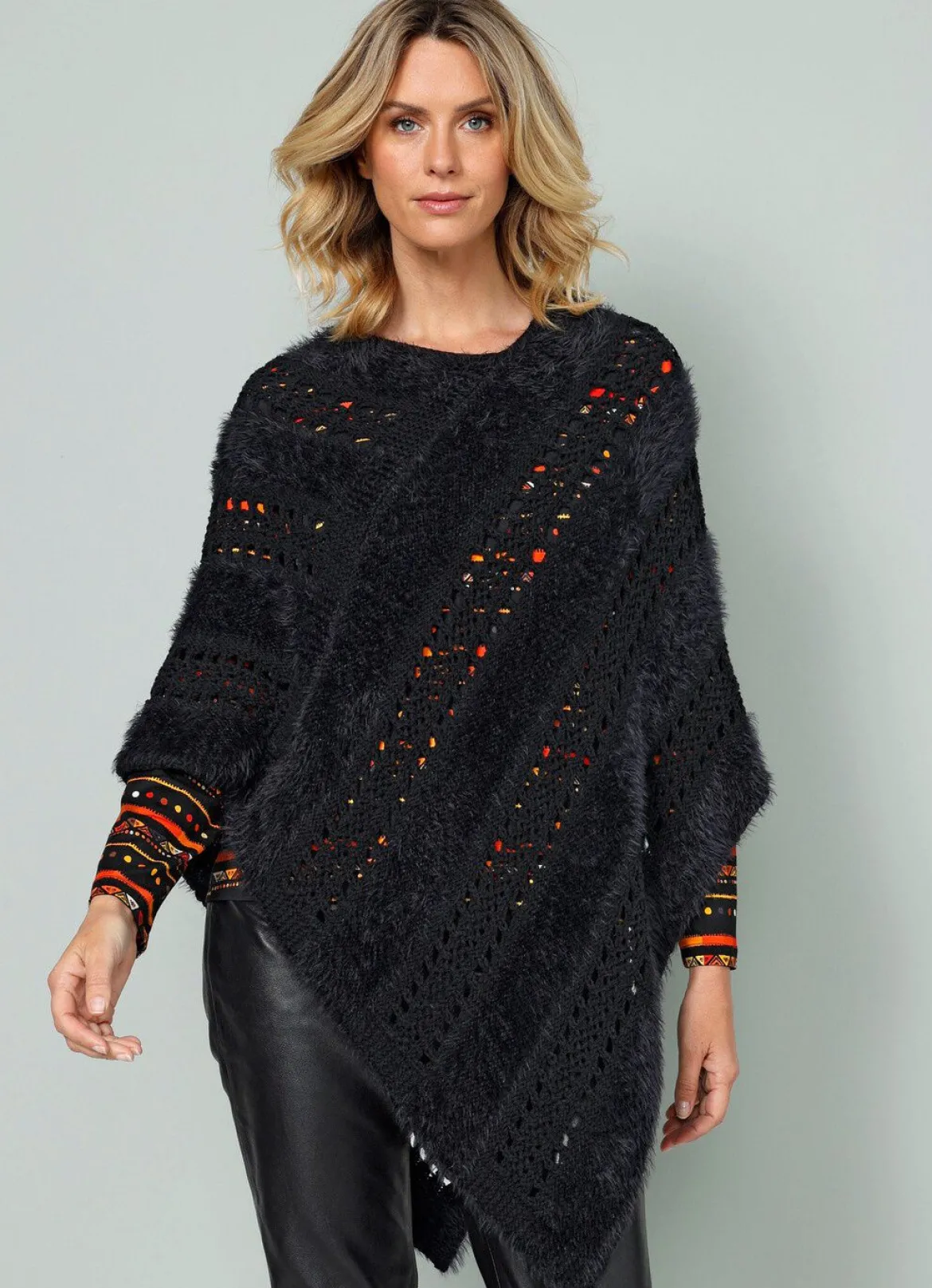 Poncho in Garnmix