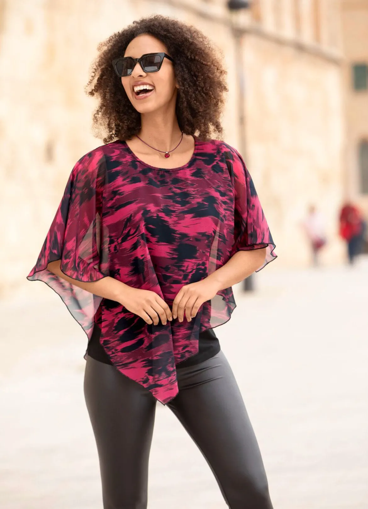 Poncho-Tunika mit eingearbeitetem Top
