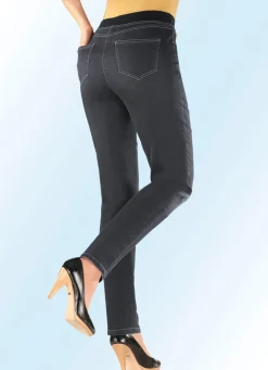 Power-Stretch-Jeans in Schlupfform