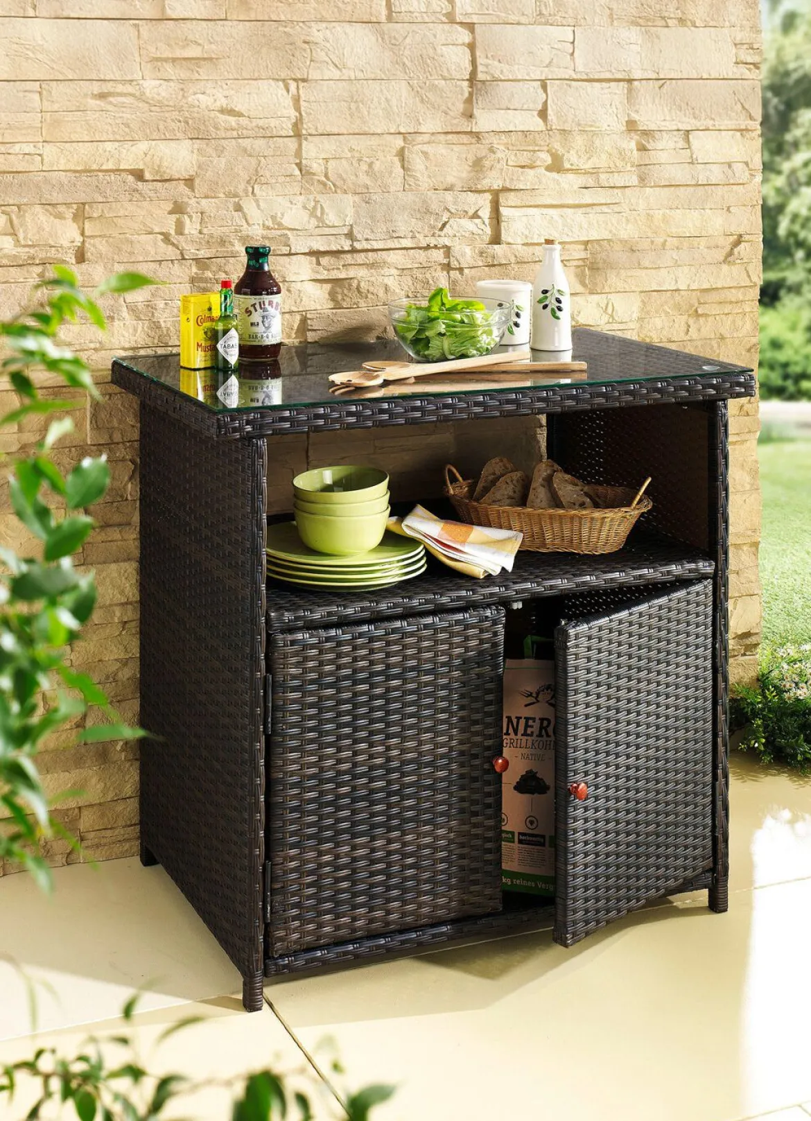 Praktisches Sideboard für Garten oder Terrasse