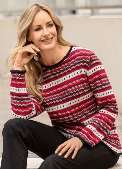 Pullover in dekorativem Ringelmuster
