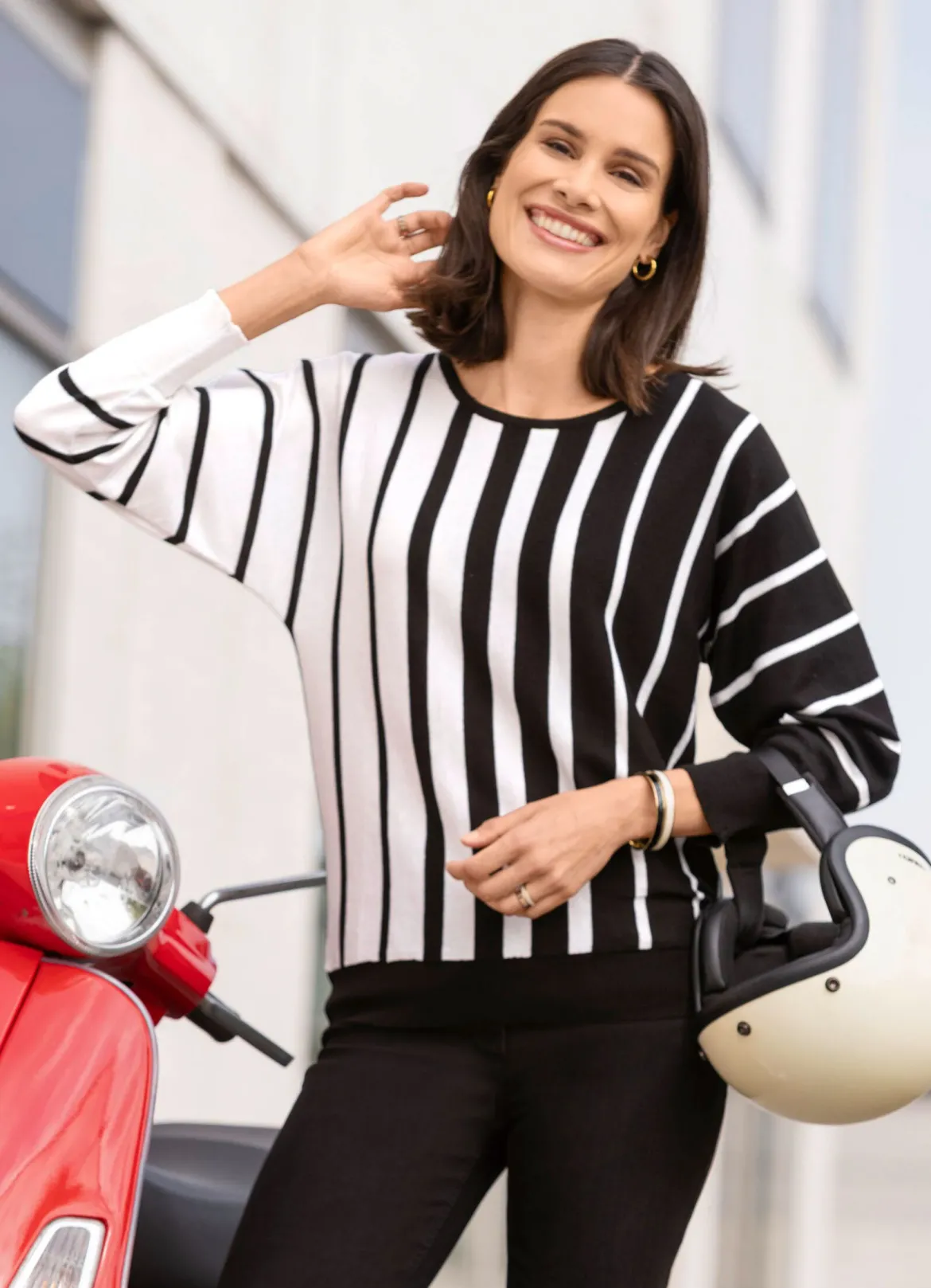 Pullover in Fledermausform