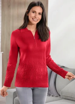 Pullover mit Zopf- und Flechtstrukturen