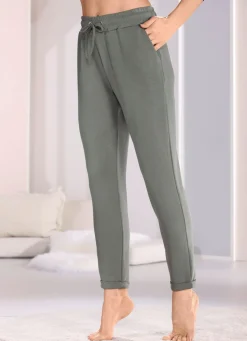 Schlaf-und Freizeithose mit Taschen und breitem Dehnbund