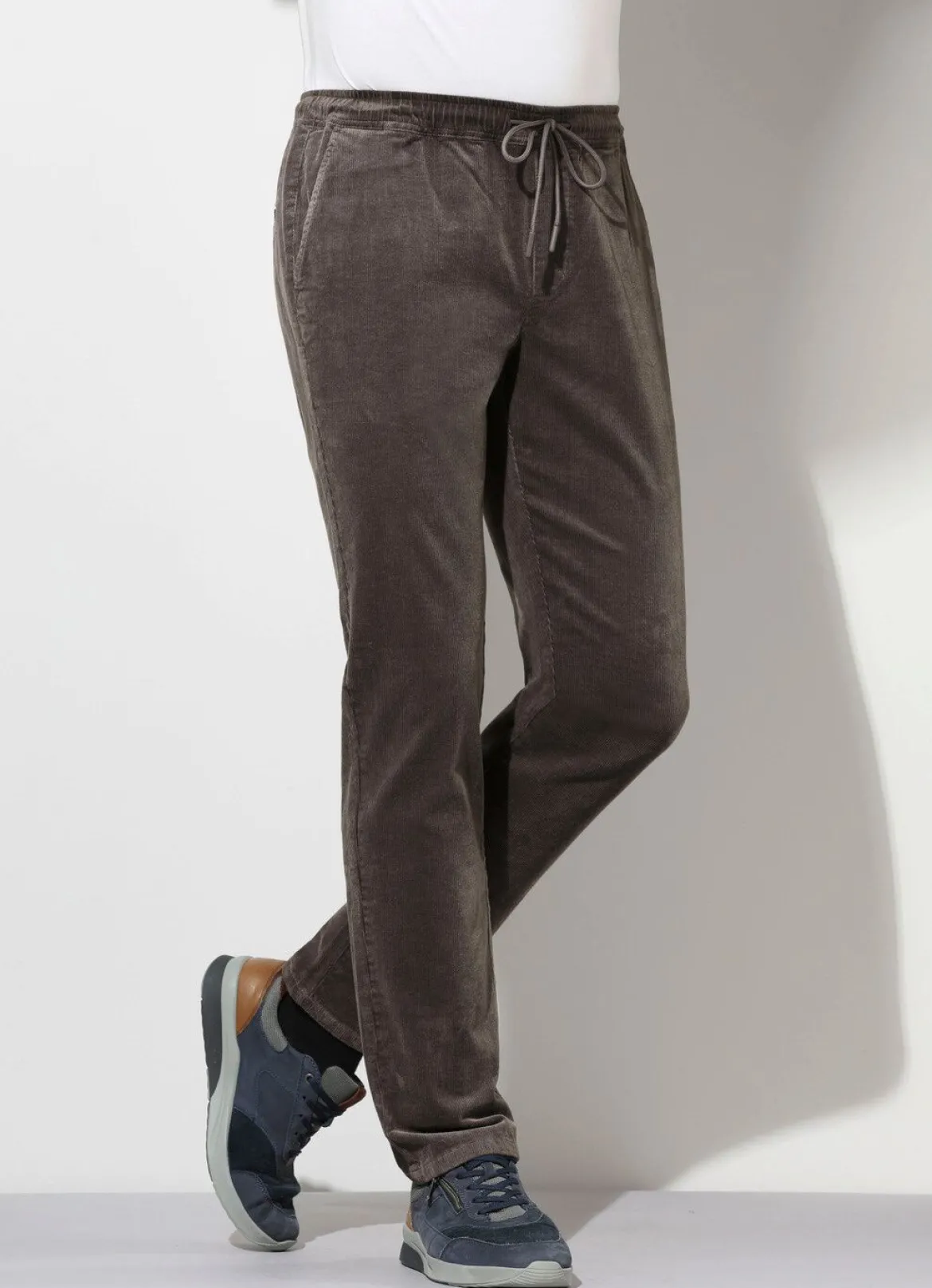 Schlupfcordhose mit Gummibund rundum in 3 Farben