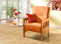 Sessel aus massiver Kiefer