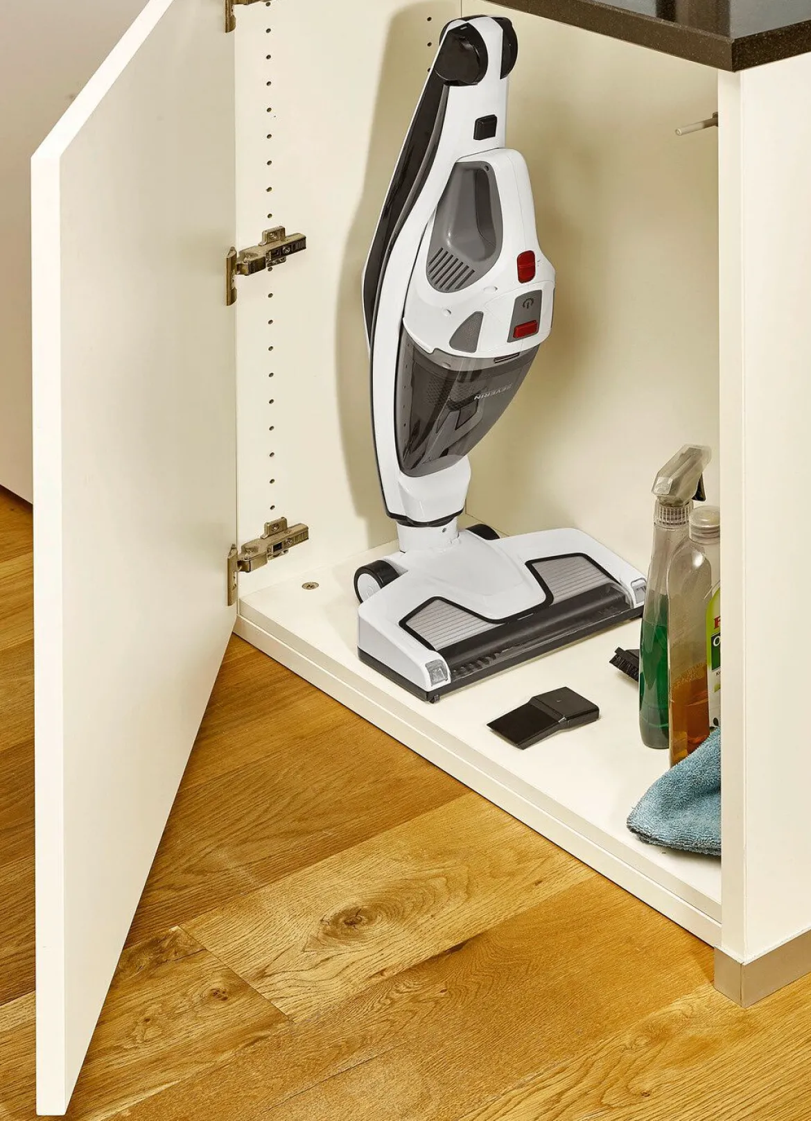 Severin-Akku-Stielsauger 2-in-1, mit abnehmbarem Handsauger
