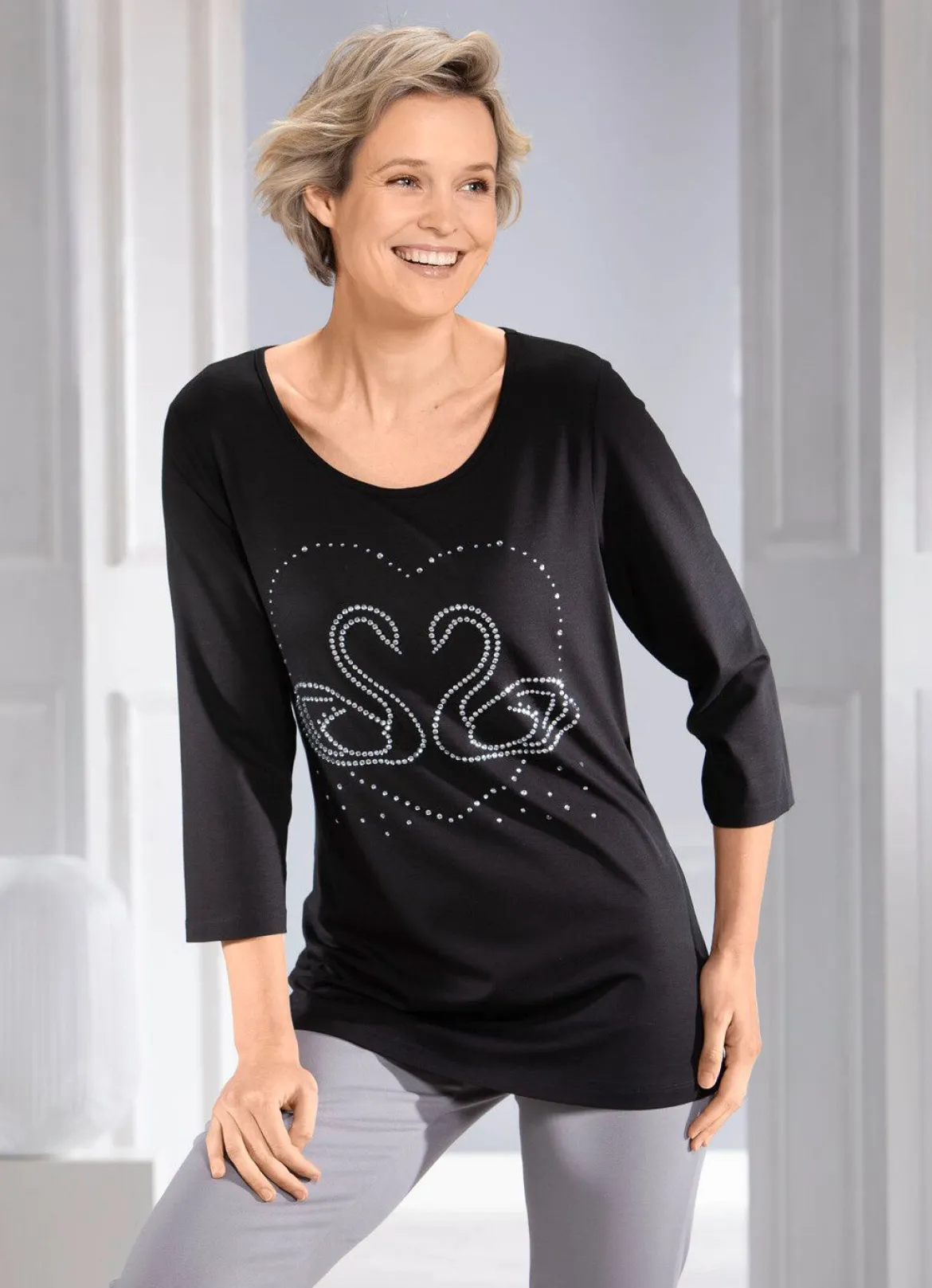 Shirt mit edler Strasszier