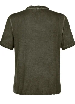 Shirt mit individueller Färbetechnik