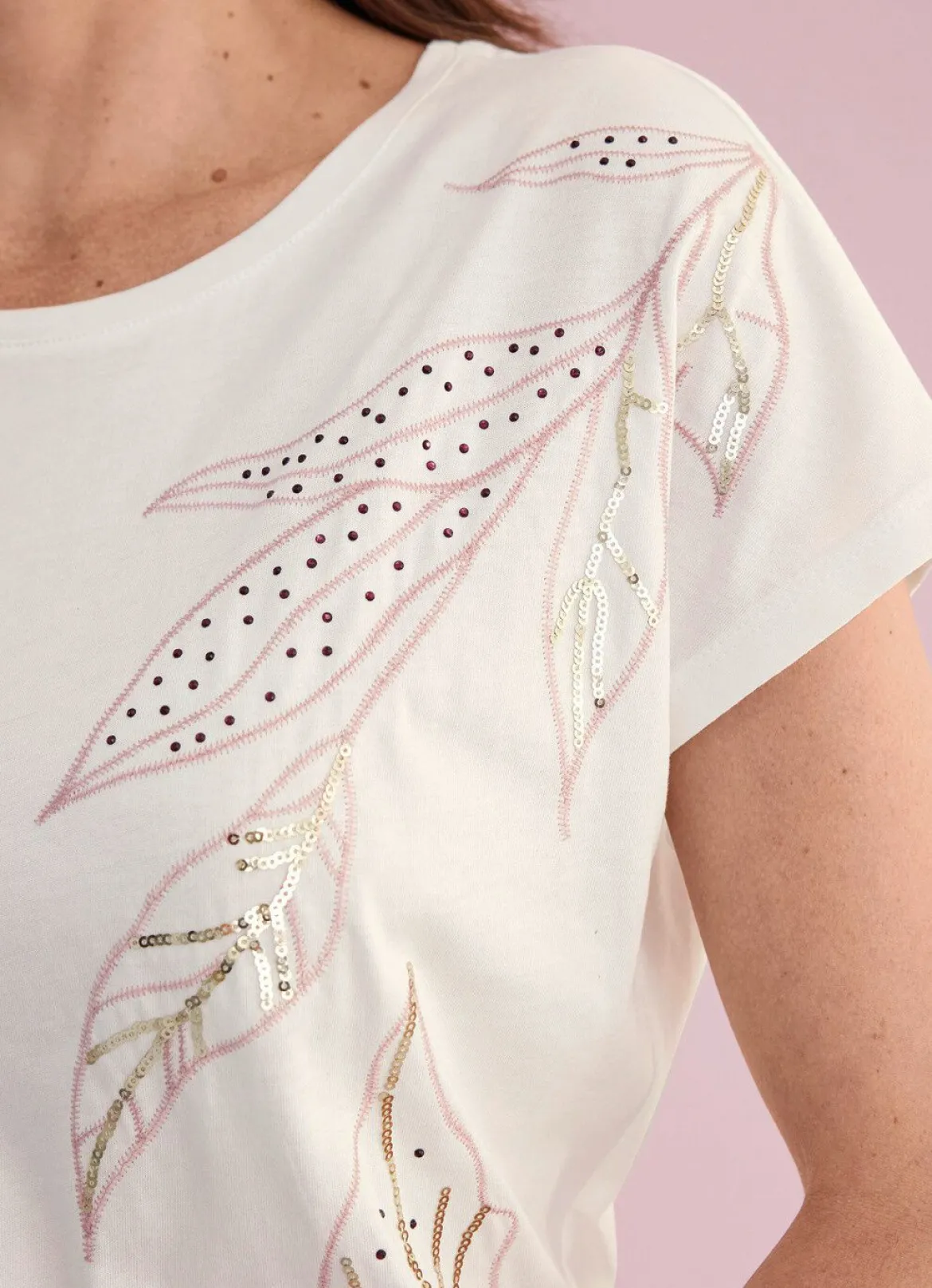 Shirt mit Stickerei
