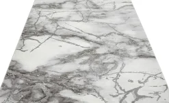 Stilsichere Brücken und Teppiche mit Marmormotiv