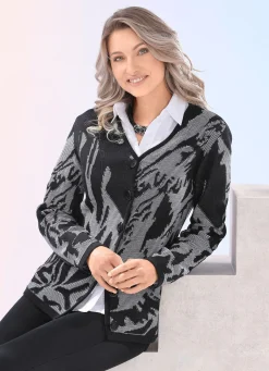 Strickjacke in grafischer Optik mit platischem Effekt