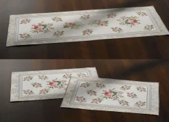 Tisch- und Raumdekoration mit romantischem Rosenmotiv