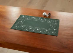 Tisch- und Raumdekoration mit Glitzergarn