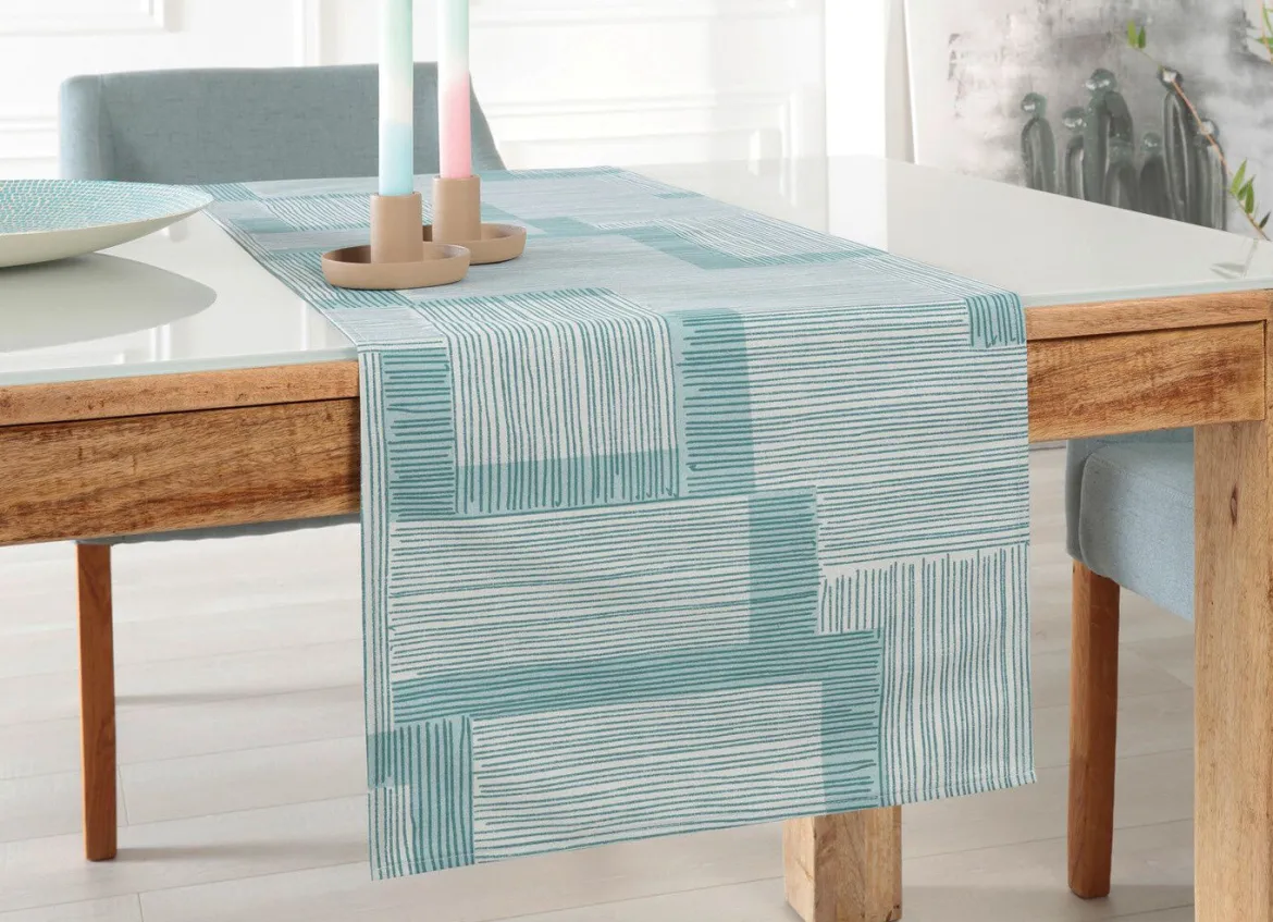 Tischdecke mit Fleckschutz-Ausrüstung